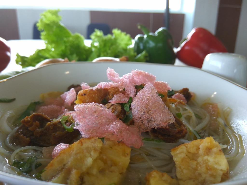 Ion Hotel Padang  Bagian luar foto